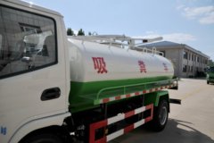 凯马 K8福运来 110马力 4X2 吸粪车(KMC5086GXEA33D5)