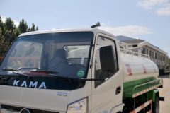 凯马 K8福运来 110马力 4X2 吸粪车(KMC5086GXEA33D5)