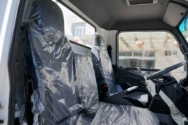 K8&nbsp;洒水车/喷洒车驾驶室图片