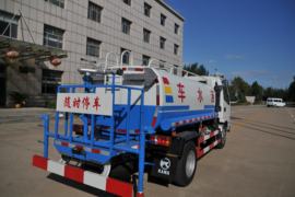 K8&nbsp;洒水车/喷洒车上装图片