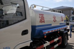 凯马 K8福运来 110马力 4X2 洒水车(KMC5076GSSA33D5)