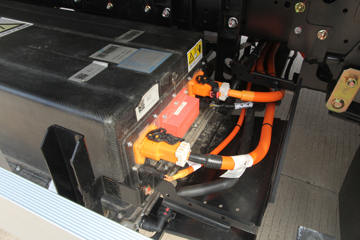  EV 4.5T 4.08׵Ŵ綯ʽῨ(JX5043XXYTGE25BEV)81.14kWhͼƬ