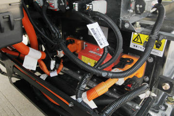  EV 4.5T 4.08׵Ŵ綯ʽῨ(JX5043XXYTGE25BEV)81.14kWhͼƬ