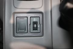 现代商用车 泓图500 130马力 4X2 4.165米单排厢式轻卡(6挡)(CNJ2040XXYZDB33V) 现代商用车 泓图500 130马力 4X2 4.165米单排厢式轻卡(6挡)(CNJ2040XXYZDB33V)