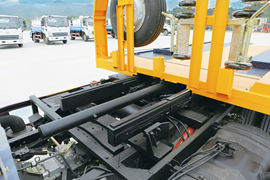 一汽解放轻卡底盘 &nbsp;清障车上装图片