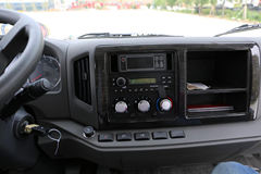 解放 虎VN 130马力 4X2 4.13米冷藏车(CA5041XLCP40K17L1E5A85)