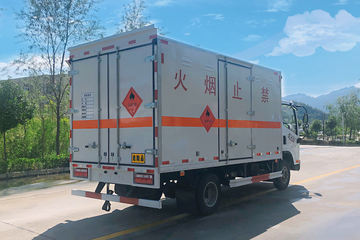 һ����� ��VN 110���� 4X2 4.15����ȼҺ����ʽ���䳵(CA5047XRQP40K50L1E5A84)ͼƬ