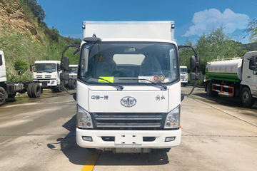 一汽解放 虎VN 110马力 4X2 4.15米易燃液体厢式运输车(CA5047XRQP40K50L1E5A84)