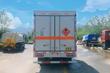 һ����� ��VN 110���� 4X2 4.15����ȼҺ����ʽ���䳵(CA5047XRQP40K50L1E5A84)ͼƬ