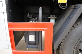 东风华神底盘&nbsp;油罐车底盘图片