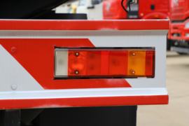 东风华神底盘&nbsp;油罐车上装图片