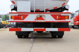 东风华神底盘&nbsp;油罐车上装图片