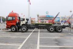 福田 欧曼ETX 5系 270马力 8X2 油罐车底盘(BJ5312GYY-AA)