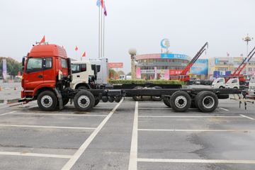 欧曼ETX&nbsp;油罐车外观图片