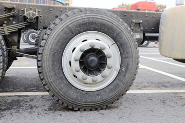 ���� ŷ��ETX 5ϵ 270���� 8X2 �͹޳�����(BJ5312GYY-AA)ͼƬ