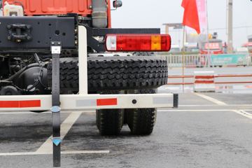 ���� ŷ��ETX 5ϵ 270���� 8X2 �͹޳�����(BJ5312GYY-AA)ͼƬ