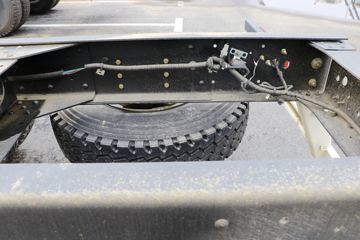 ���� ŷ��ETX 5ϵ 270���� 8X2 �͹޳�����(BJ5312GYY-AA)ͼƬ