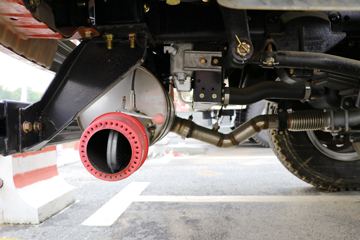 ���� ŷ��ETX 5ϵ 270���� 8X2 �͹޳�����(BJ5312GYY-AA)ͼƬ