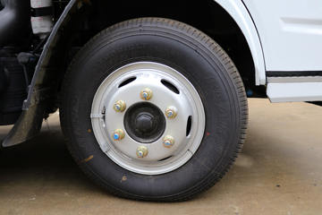 ���� ������D6 20�������� 140���� 4X2 ��ˮ��(��֪����)(SCS5070GPSEQ-6)ͼƬ