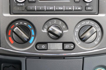 ���� ������D6 20�������� 140���� 4X2 ��ˮ��(��֪����)(SCS5070GPSEQ-6)ͼƬ