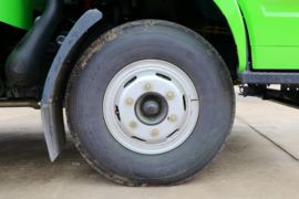 开拓X500&nbsp;平板运输车底盘图片