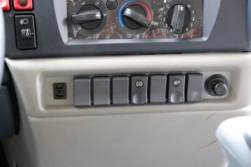 �������ó� ����п� 160���� 4X2 6.2�ײ�դʽ�ػ���(DFH5160CCYBX1JV)ͼƬ