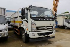 跃进 开拓X300 110马力 4X2 4.2米气瓶运输车(SH5042TQPVEDBNW1)