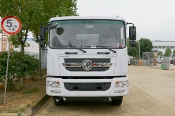 东风多利卡底盘&nbsp;洒水车/喷洒车外观图片