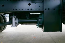 东风多利卡底盘&nbsp;洒水车/喷洒车底盘图片