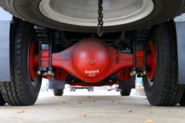 东风多利卡底盘&nbsp;洒水车/喷洒车底盘图片