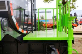 东风多利卡底盘&nbsp;洒水车/喷洒车上装图片