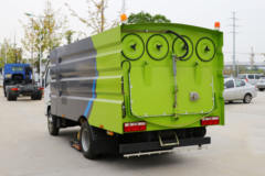 东风 多利卡D6 102马力 4X2 吸尘车(楚胜牌)(CSC5070TXC5)