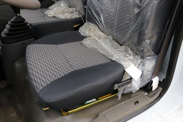 ���� ������D5 20�������� 88���� 4X2 ���ͳ�(��ʤ��)(CSC5046GJY5)ͼƬ