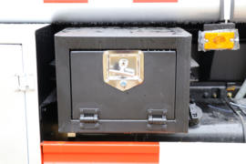 多利卡D6&nbsp;油罐车底盘图片