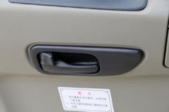 东风商用车 天锦 190马力 4X2 运油车(楚胜牌)(CSC5180GYYDA)