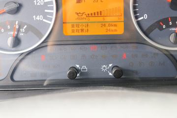 ½ VLȼ 460 6X4 LNGǣ()(DFV4258GP6N)ͼƬ