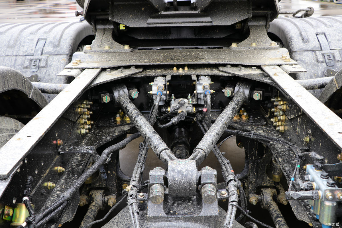 ½ VLȼ 460 6X4 LNGǣ()(DFV4258GP6N)                                                