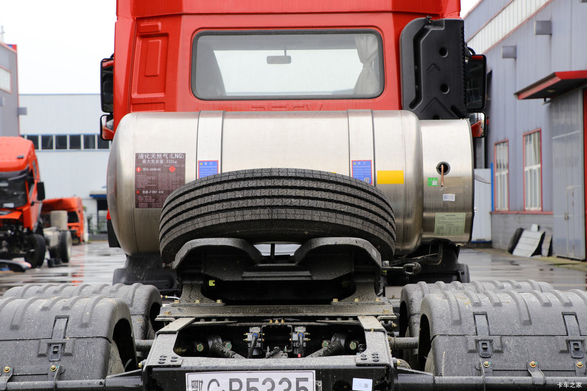 ½ VLȼ 460 6X4 LNGǣ()(DFV4258GP6N)                                                