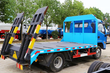 ����Ծ�� ����X500 125���� 4X2 ƽ�����䳵(SH5042TPBKFDCWZ)ͼƬ