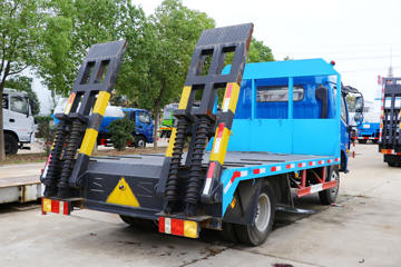 ����Ծ�� ����X500 125���� 4X2 ƽ�����䳵(SH5042TPBKFDCWZ)ͼƬ