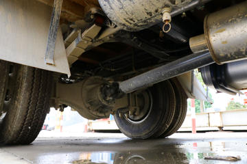 ����Ծ�� ����X500 125���� 4X2 ƽ�����䳵(SH5042TPBKFDCWZ)ͼƬ