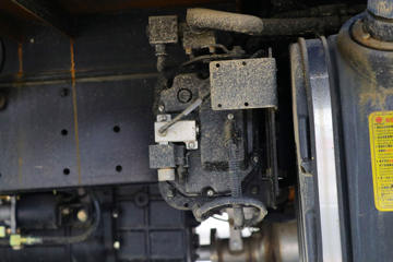 ����Ծ�� ����X500 125���� 4X2 ƽ�����䳵(SH5042TPBKFDCWZ)ͼƬ