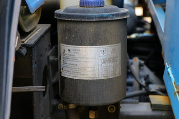 ����Ծ�� ����X500 125���� 4X2 ƽ�����䳵(SH5042TPBKFDCWZ)ͼƬ