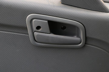 ����Ծ�� ����X500 125���� 4X2 ƽ�����䳵(SH5042TPBKFDCWZ)ͼƬ