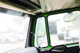 豪瀚J5G&nbsp;吸污/吸粪车驾驶室图片