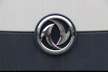 �����½� ���KS 180���� 4X2 4.5����ж��(10��)ͼƬ