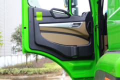 重汽豪瀚 J5G 340马力 8X4 污泥自卸车(润知星牌)(SCS5311ZWXZZ)