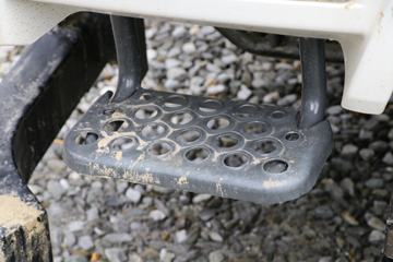 �����½� ���KS 180���� 4X2 4.5����ж��(10��)ͼƬ