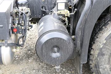 �����½� ���KS 180���� 4X2 4.5����ж��(10��)ͼƬ