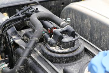 �����½� ���KS 180���� 4X2 4.5����ж��(10��)ͼƬ